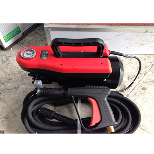 Giúp bạn phân loại máy rửa xe gia đình